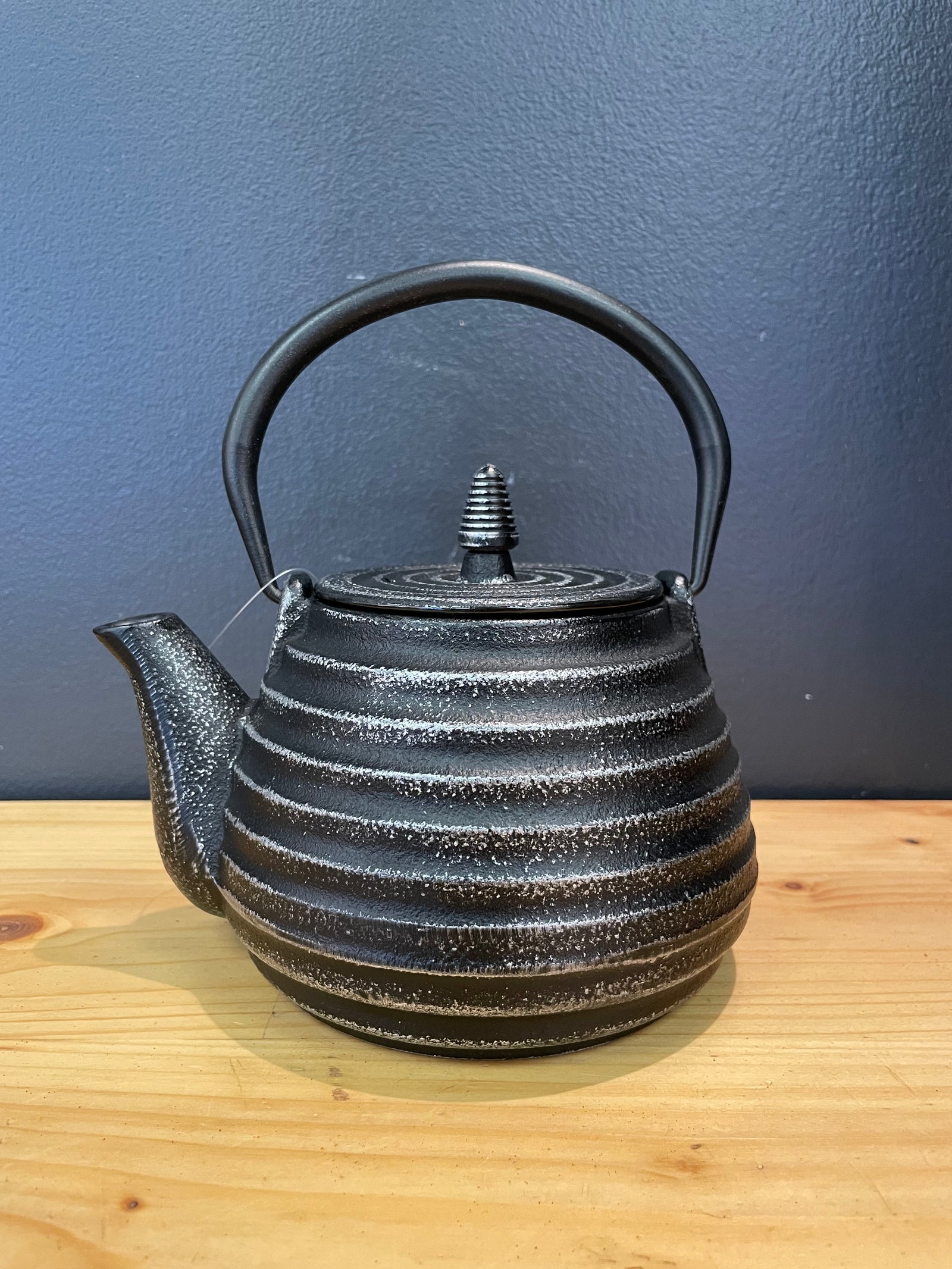 Théière en fonte