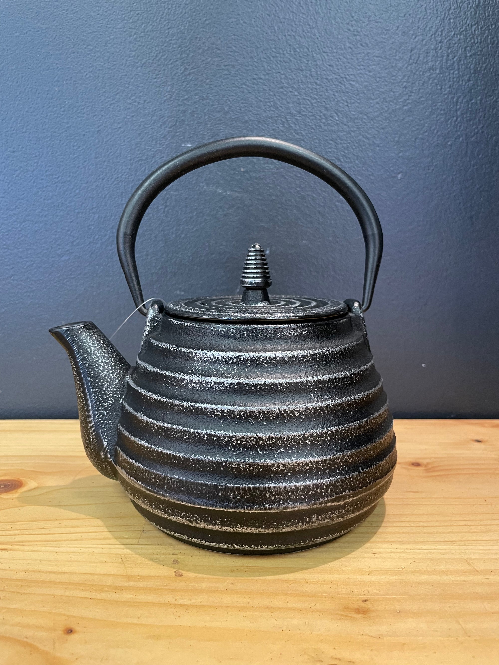 Théière en fonte